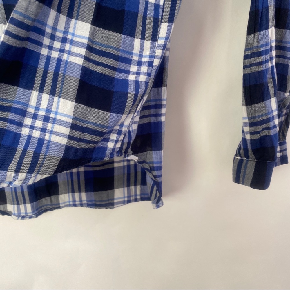 Gap Blue and White Plaid Flannel Hi Low Top - Picture 6 of 8